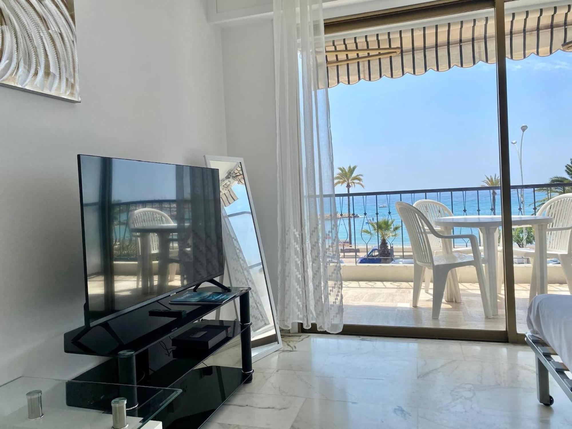 Le Mona Lisa, Vue Mer, Balcon Menton Extérieur photo
