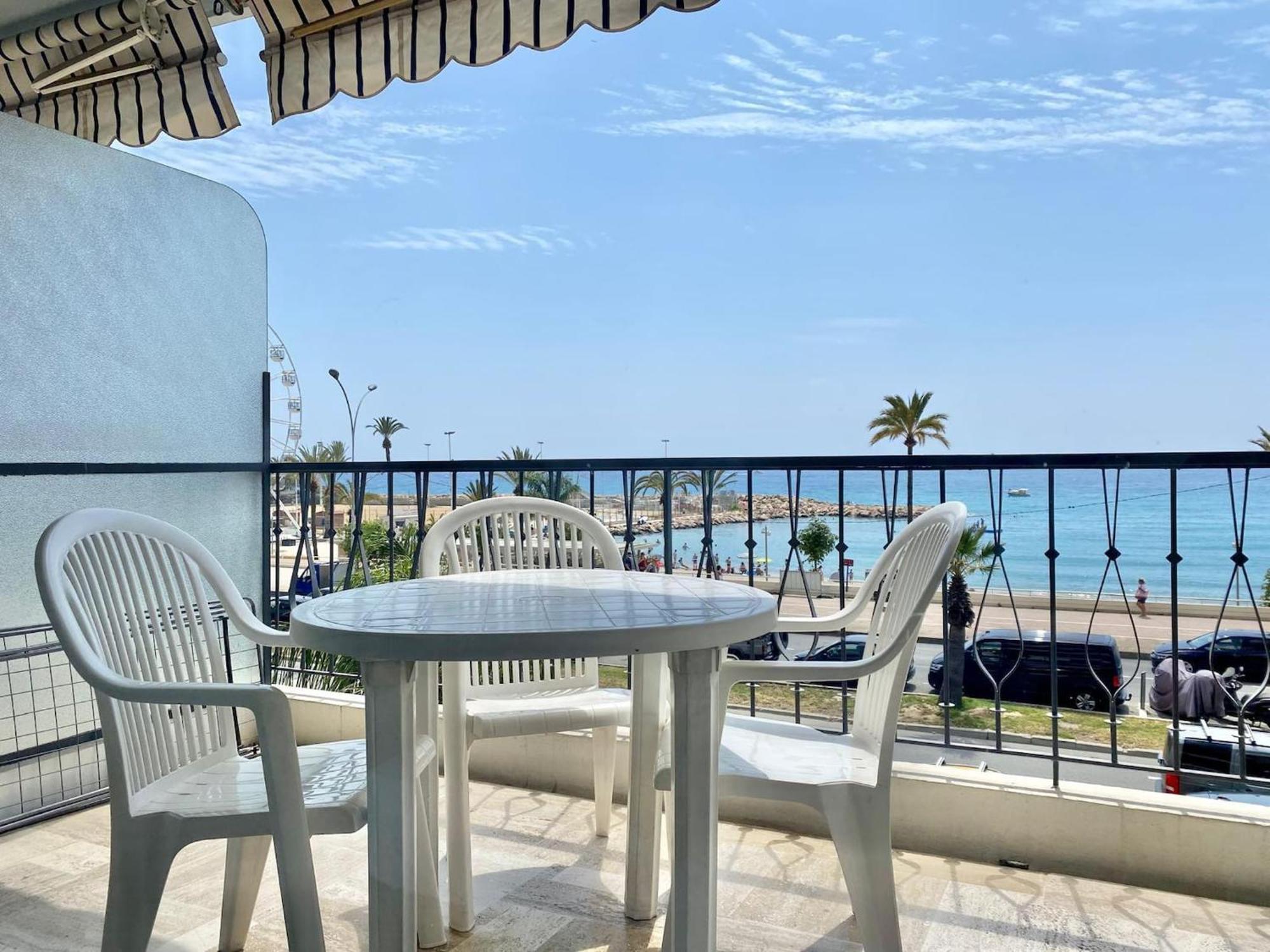 Le Mona Lisa, Vue Mer, Balcon Menton Extérieur photo